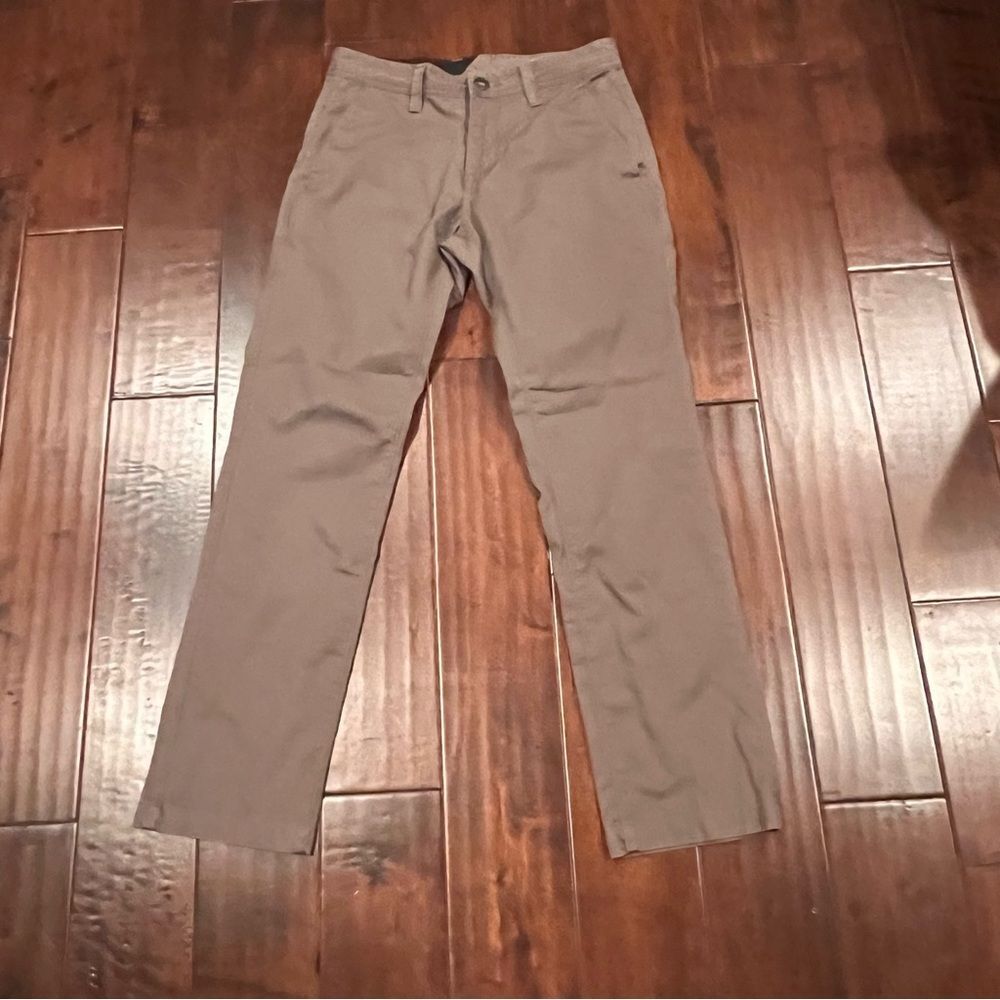 Volcom Men's Khaki Chinos Size 28